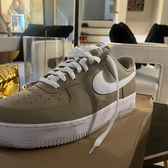 Men’s AF1 - Picture 3 of 5